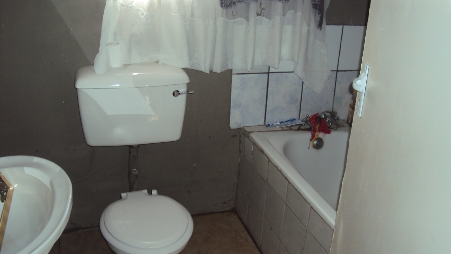 5 Bedroom Property for Sale in Kempton Park West Gauteng