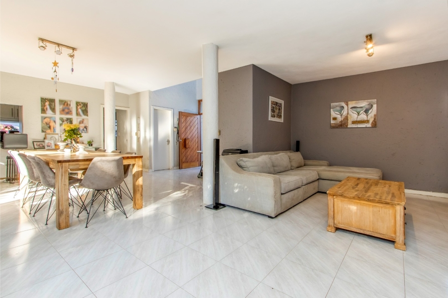 3 Bedroom Property for Sale in Morningside Gauteng