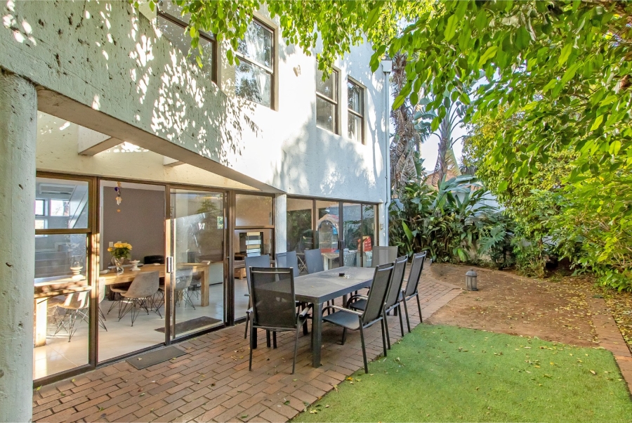 3 Bedroom Property for Sale in Morningside Gauteng