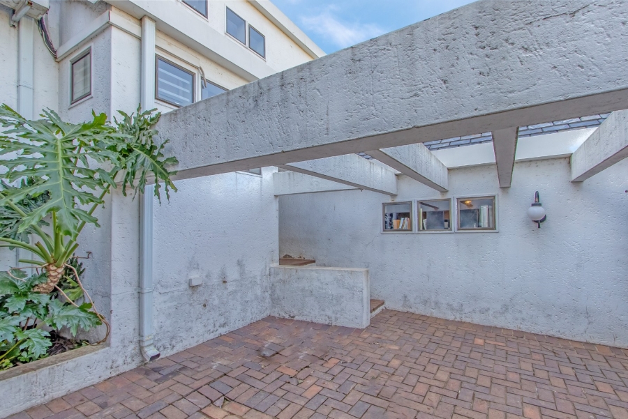 3 Bedroom Property for Sale in Morningside Gauteng