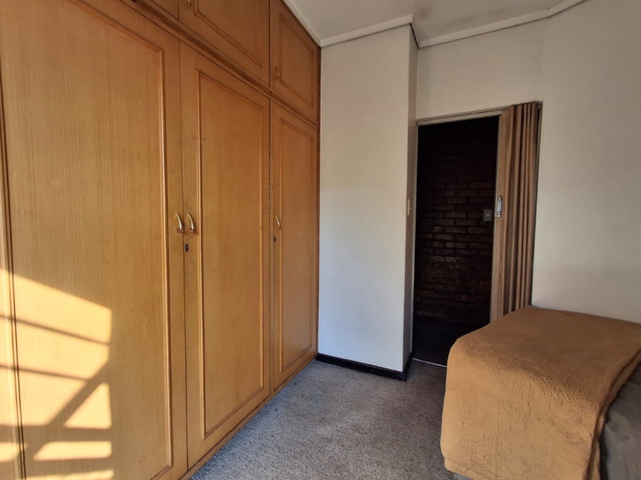 5 Bedroom Property for Sale in Presidents Dam Gauteng