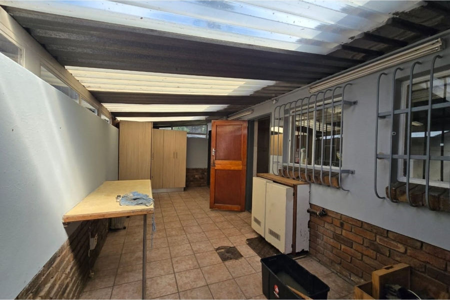 To Let 4 Bedroom Property for Rent in Ekklesia Gauteng