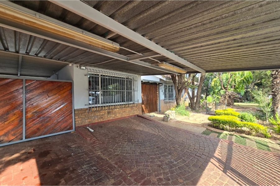 To Let 4 Bedroom Property for Rent in Ekklesia Gauteng