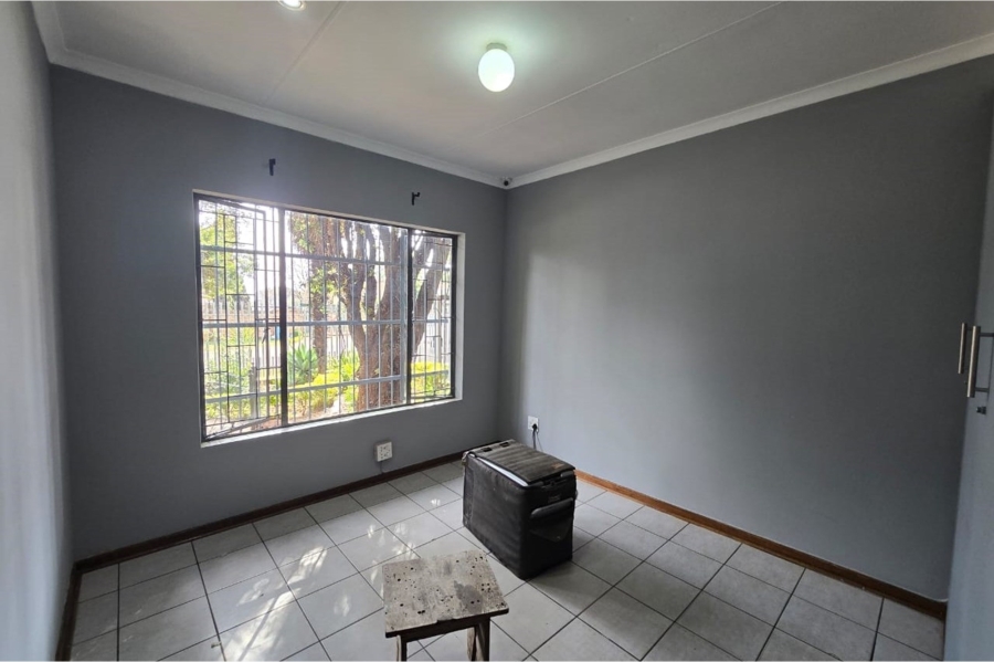 To Let 4 Bedroom Property for Rent in Ekklesia Gauteng