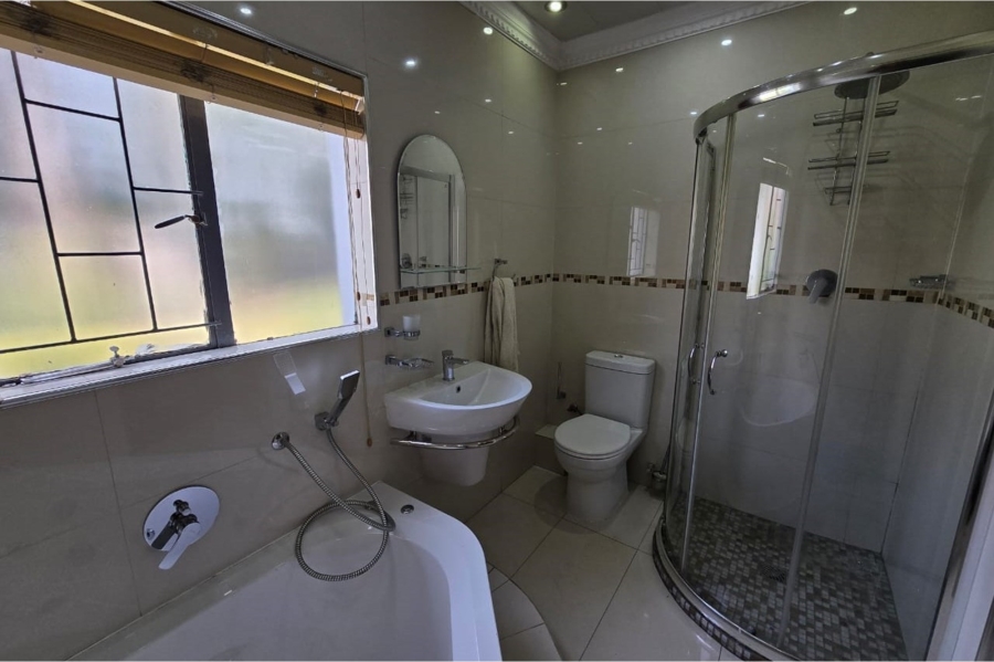 To Let 4 Bedroom Property for Rent in Ekklesia Gauteng