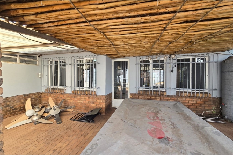 To Let 4 Bedroom Property for Rent in Ekklesia Gauteng
