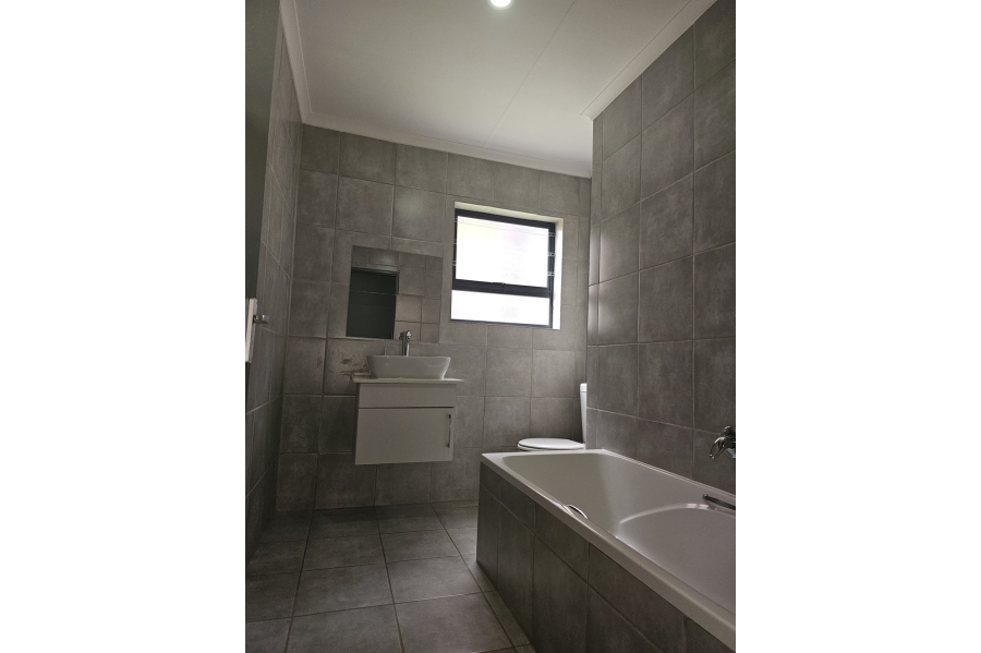 To Let 3 Bedroom Property for Rent in Witpoortjie Gauteng