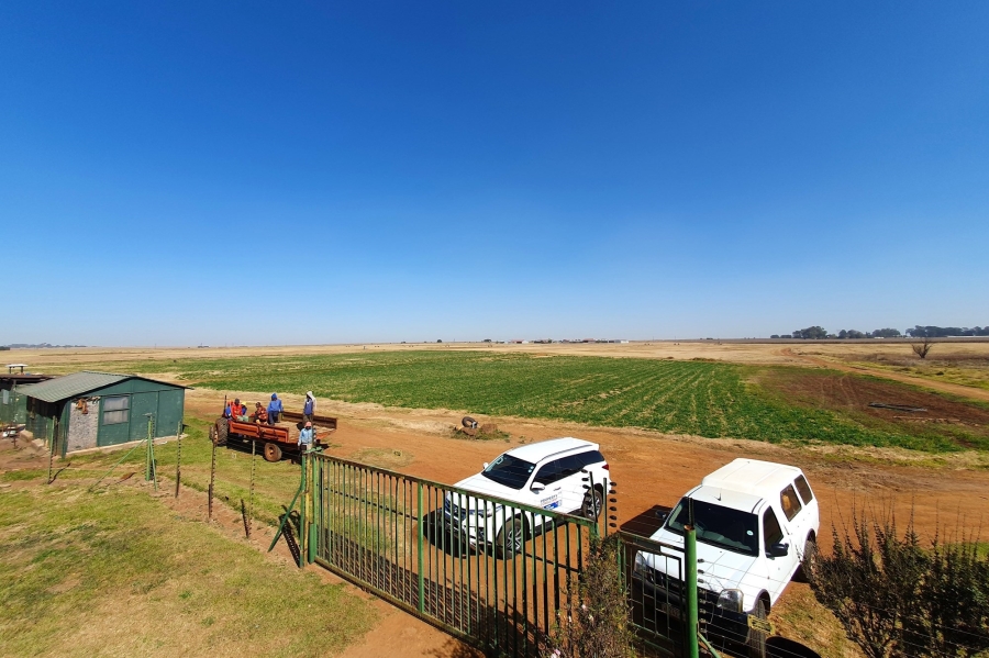 4 Bedroom Property for Sale in Bapsfontein Gauteng