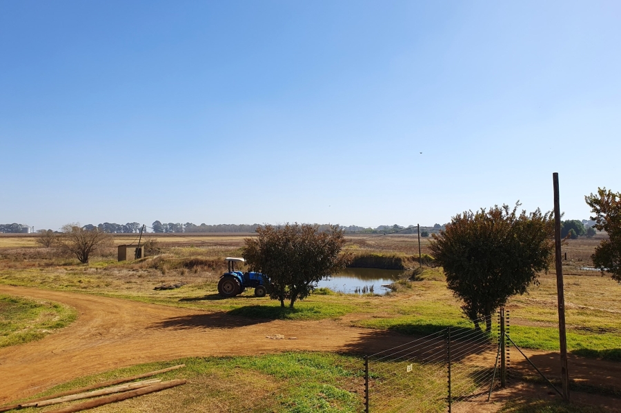 4 Bedroom Property for Sale in Bapsfontein Gauteng
