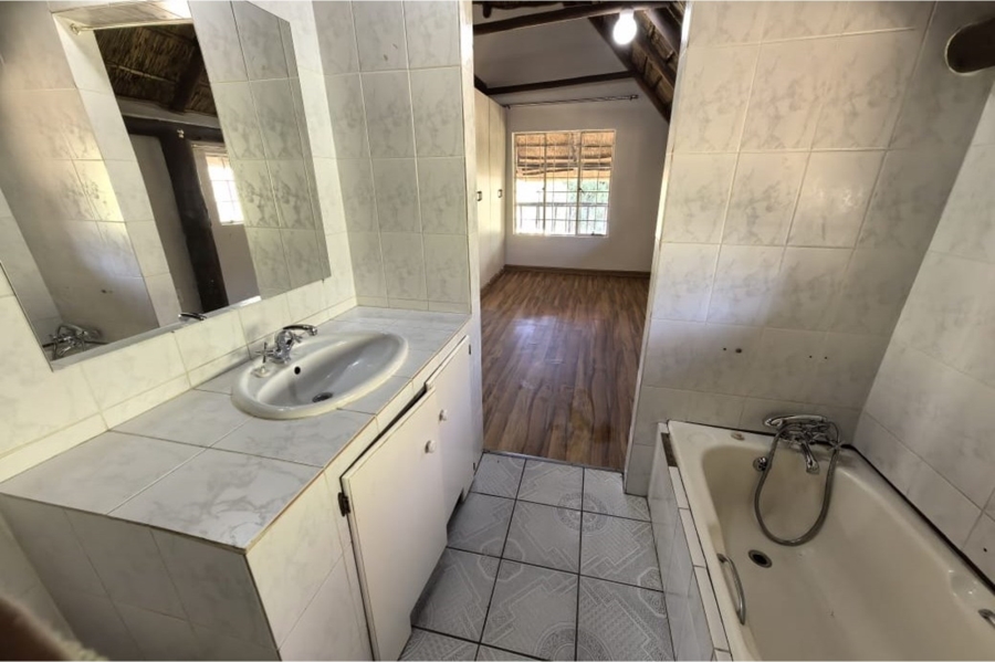 To Let 2 Bedroom Property for Rent in Drumblade A H Gauteng