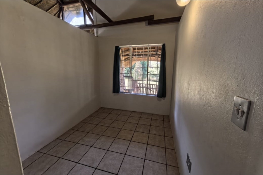 To Let 2 Bedroom Property for Rent in Drumblade A H Gauteng