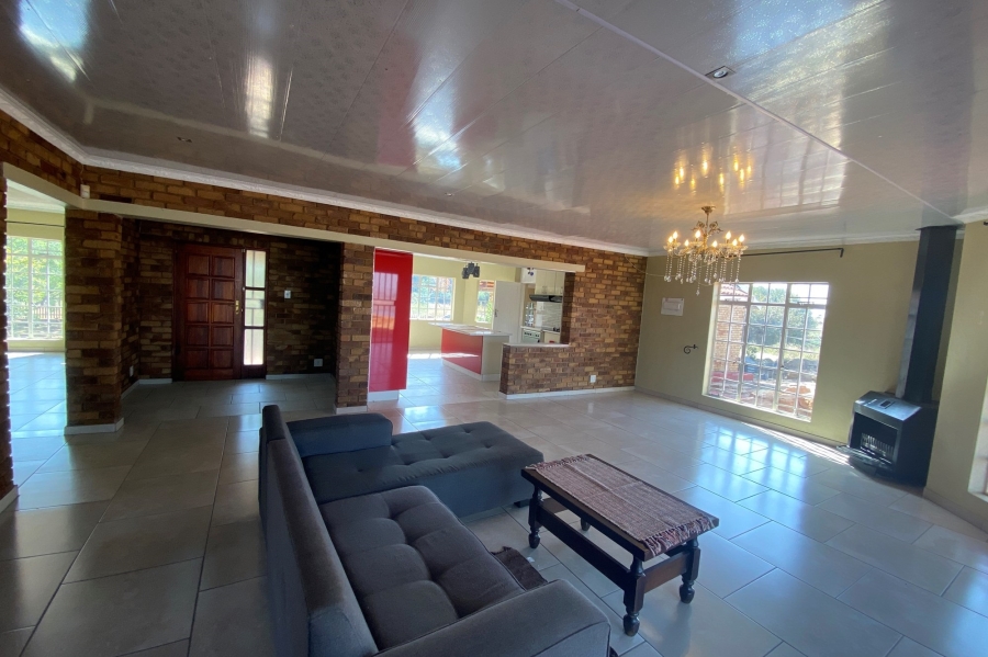 4 Bedroom Property for Sale in Bronkhorstbaai Dorp Gauteng