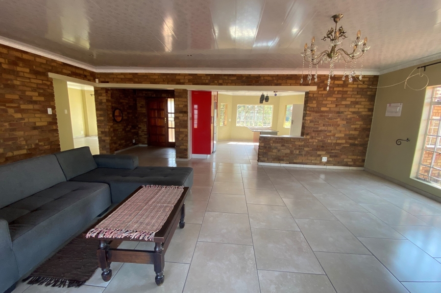 4 Bedroom Property for Sale in Bronkhorstbaai Dorp Gauteng