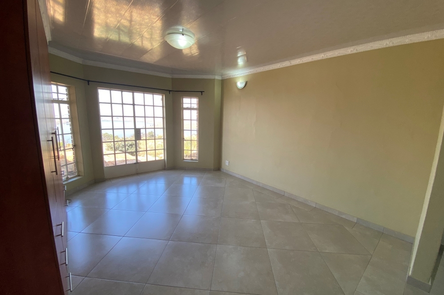 4 Bedroom Property for Sale in Bronkhorstbaai Dorp Gauteng