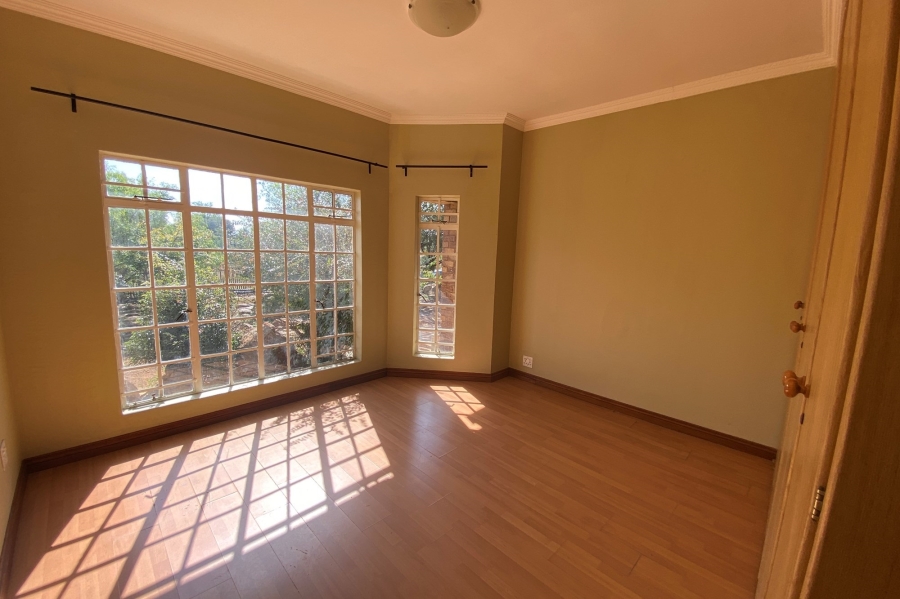 4 Bedroom Property for Sale in Bronkhorstbaai Dorp Gauteng
