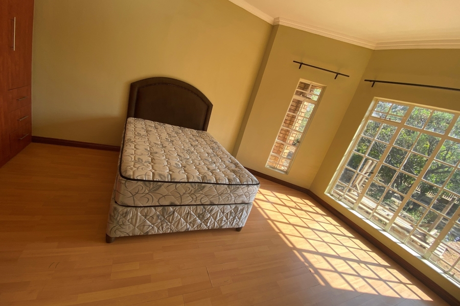 4 Bedroom Property for Sale in Bronkhorstbaai Dorp Gauteng