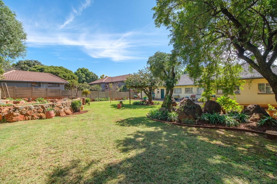 4 Bedroom Property for Sale in Glenvista Gauteng