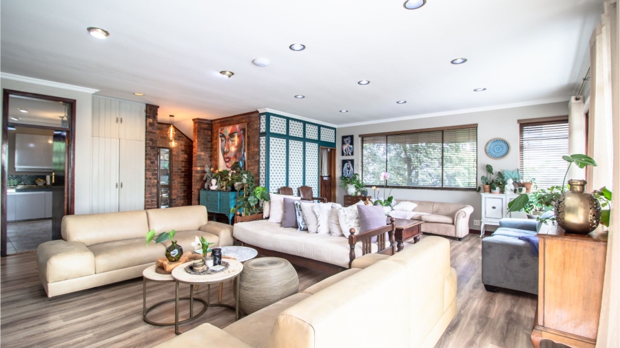 5 Bedroom Property for Sale in Bedfordview Gauteng