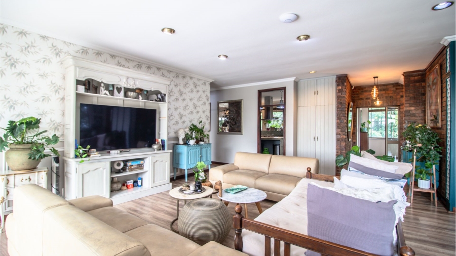 5 Bedroom Property for Sale in Bedfordview Gauteng