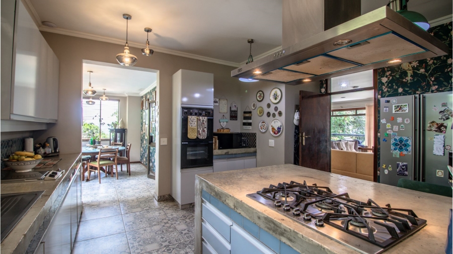 5 Bedroom Property for Sale in Bedfordview Gauteng