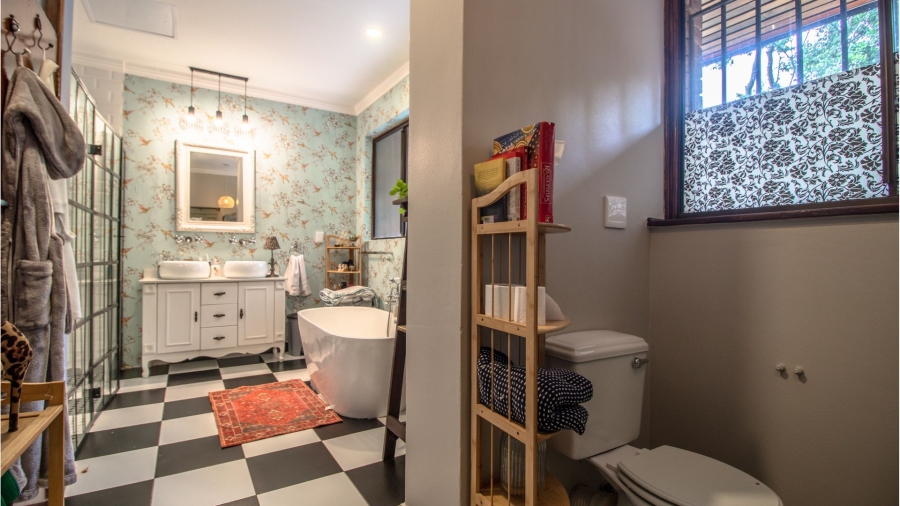 5 Bedroom Property for Sale in Bedfordview Gauteng