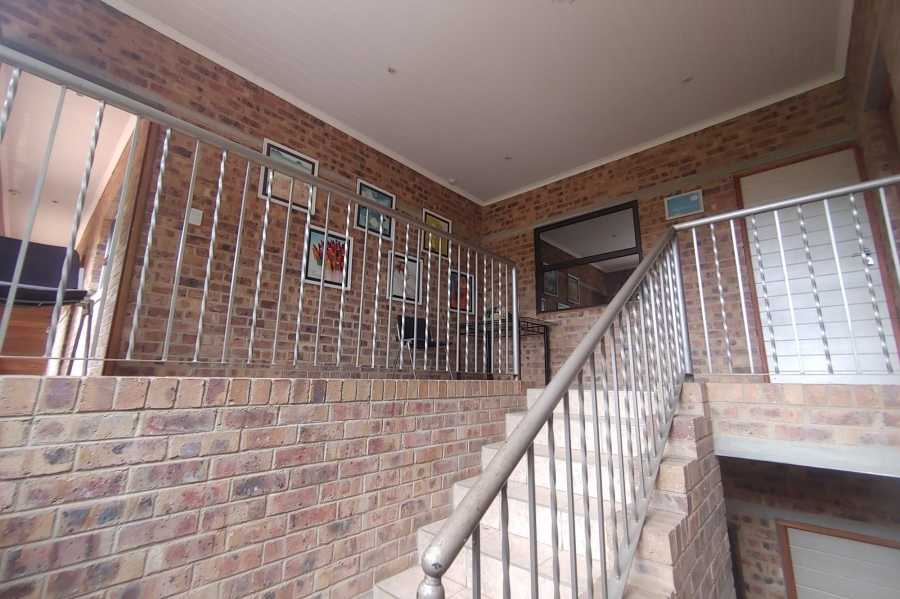 To Let 3 Bedroom Property for Rent in Bredell Gauteng