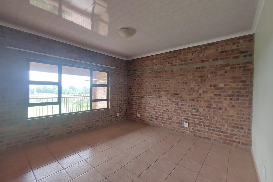 To Let 3 Bedroom Property for Rent in Bredell Gauteng