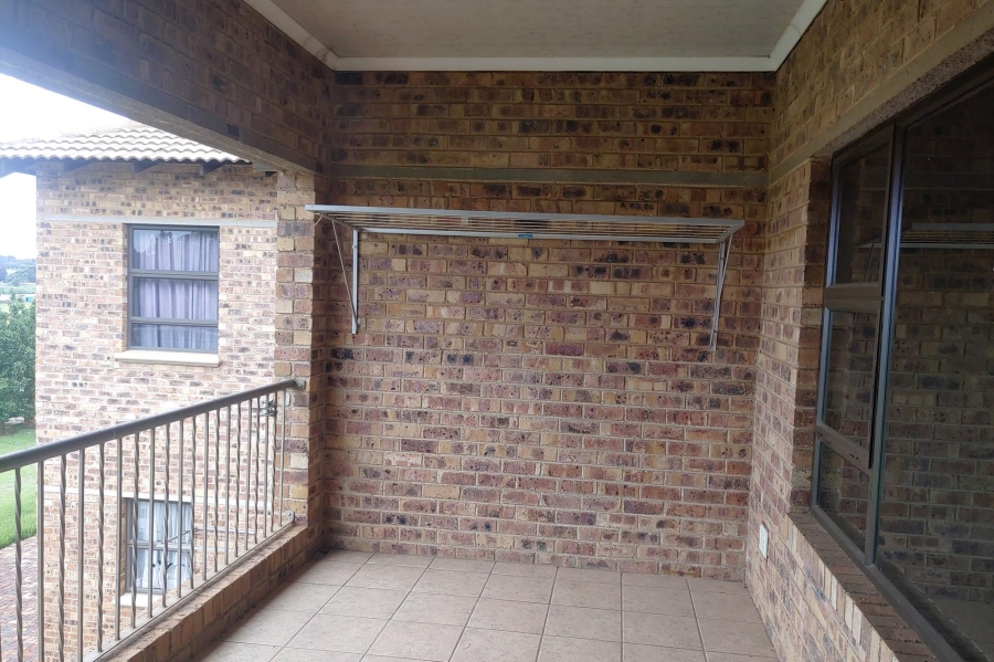 To Let 3 Bedroom Property for Rent in Bredell Gauteng