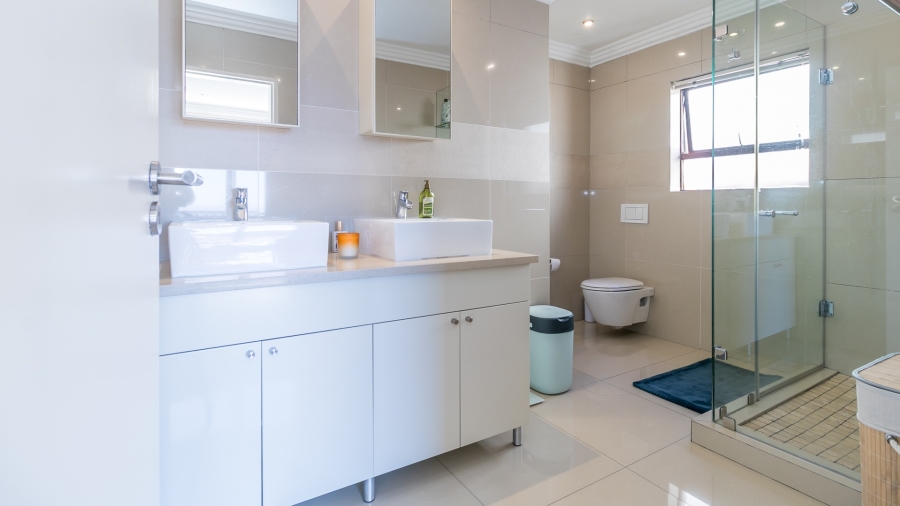 3 Bedroom Property for Sale in Northcliff Gauteng