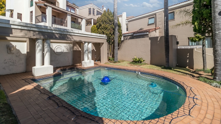 3 Bedroom Property for Sale in Northcliff Gauteng