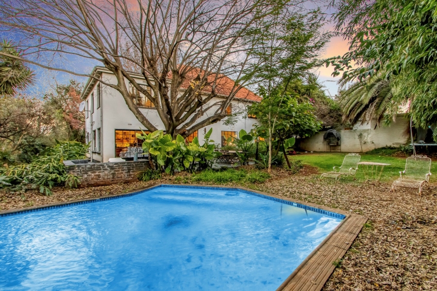 4 Bedroom Property for Sale in Atholl Gauteng