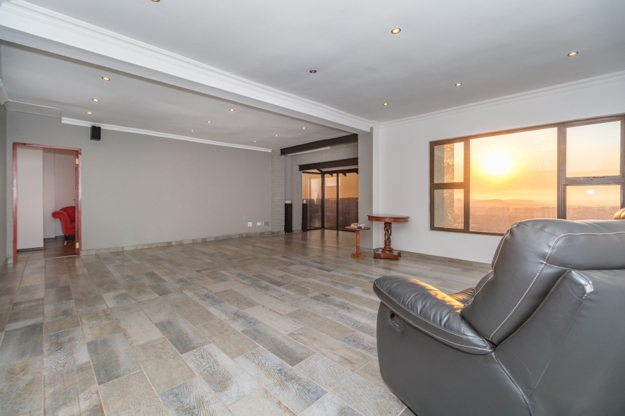 To Let 3 Bedroom Property for Rent in Northcliff Gauteng