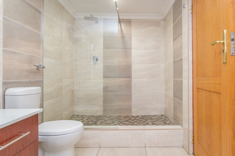 To Let 3 Bedroom Property for Rent in Northcliff Gauteng