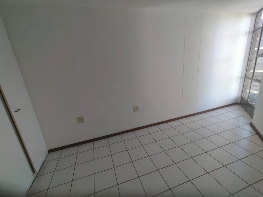 2 Bedroom Property for Sale in Pretoria North Gauteng
