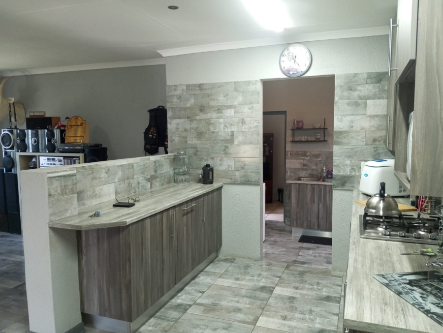 3 Bedroom Property for Sale in Dan Pienaarville Gauteng
