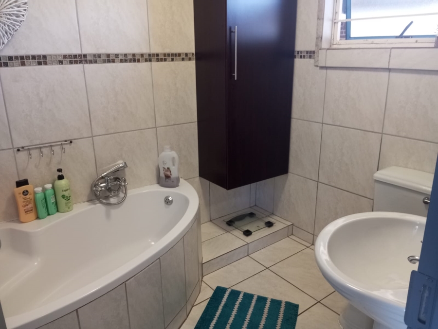 3 Bedroom Property for Sale in Dan Pienaarville Gauteng