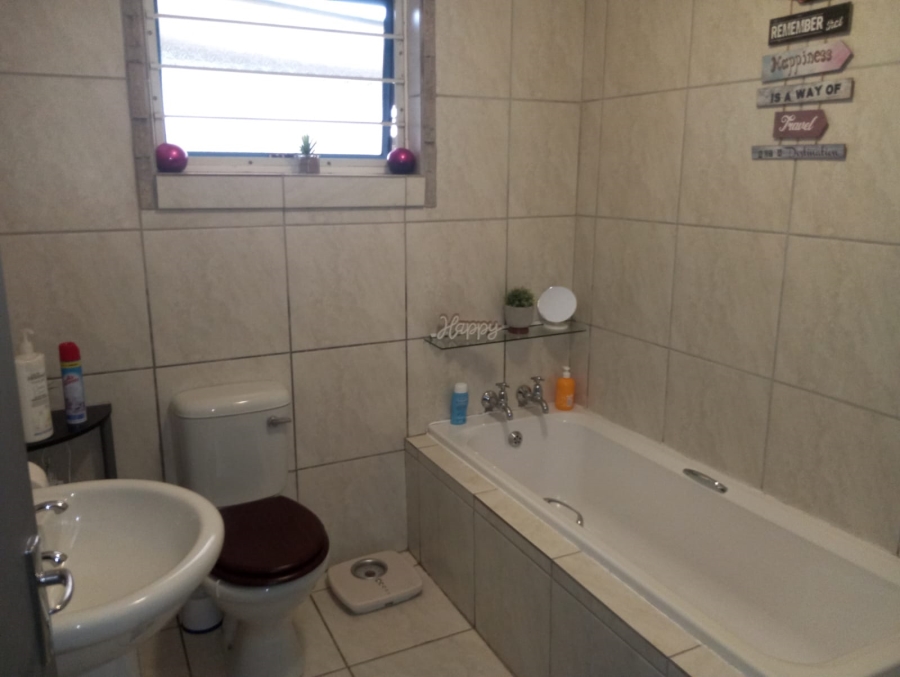 3 Bedroom Property for Sale in Dan Pienaarville Gauteng