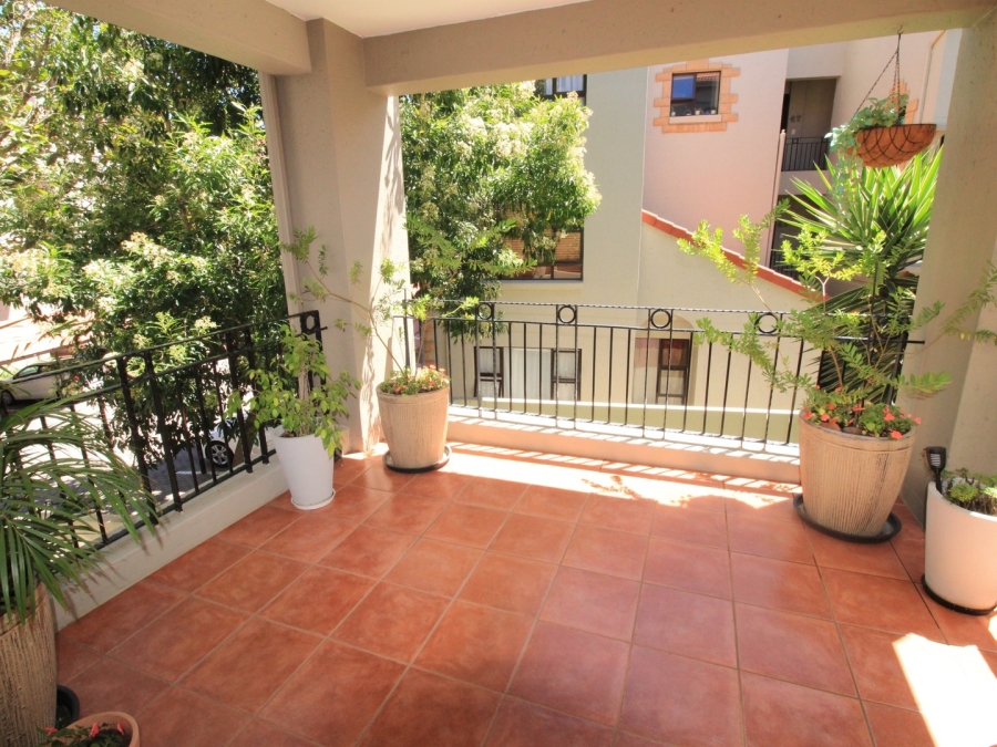 To Let 2 Bedroom Property for Rent in Lonehill Gauteng