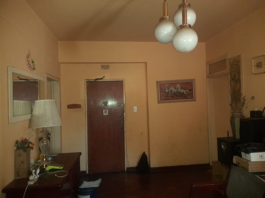 2 Bedroom Property for Sale in Hillbrow Gauteng