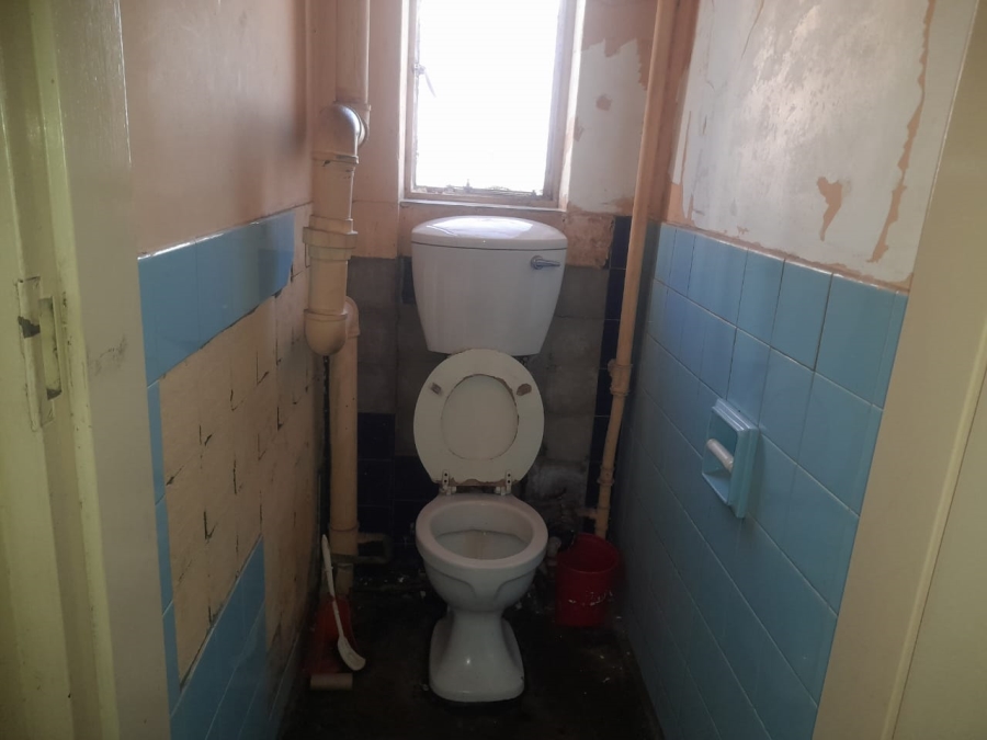 2 Bedroom Property for Sale in Hillbrow Gauteng