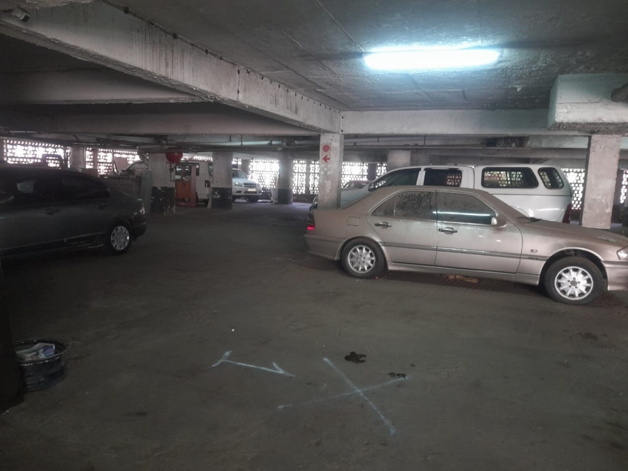 2 Bedroom Property for Sale in Hillbrow Gauteng