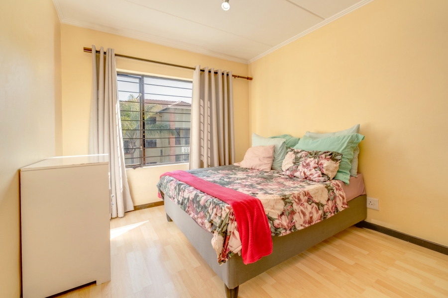 2 Bedroom Property for Sale in Sunninghill Gauteng