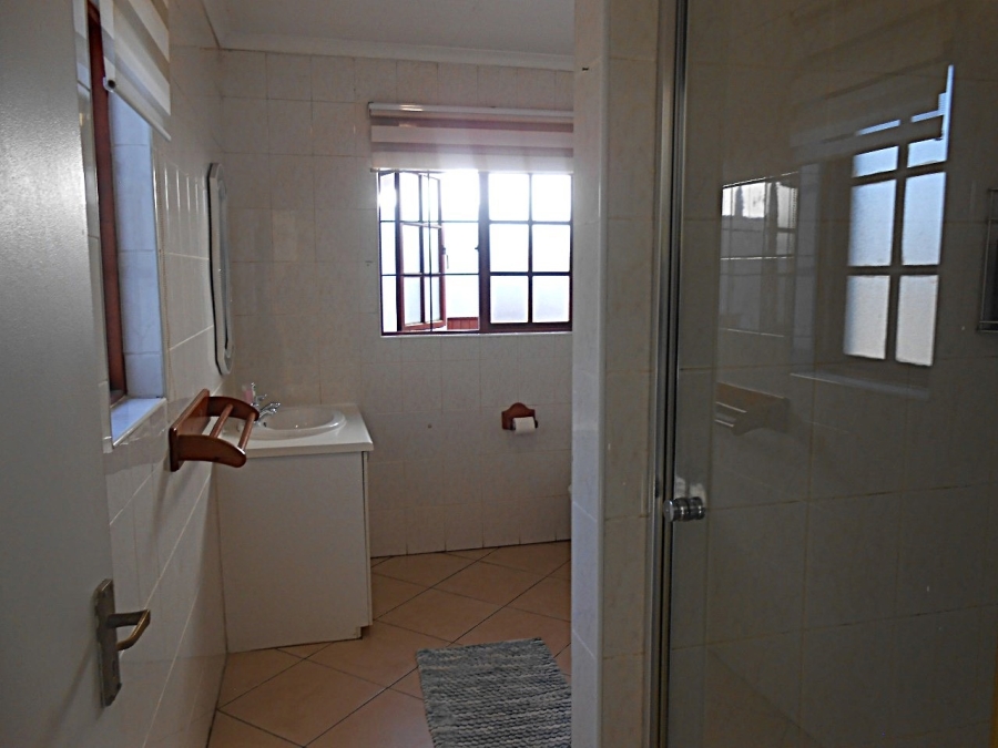 To Let 3 Bedroom Property for Rent in Lonehill Gauteng