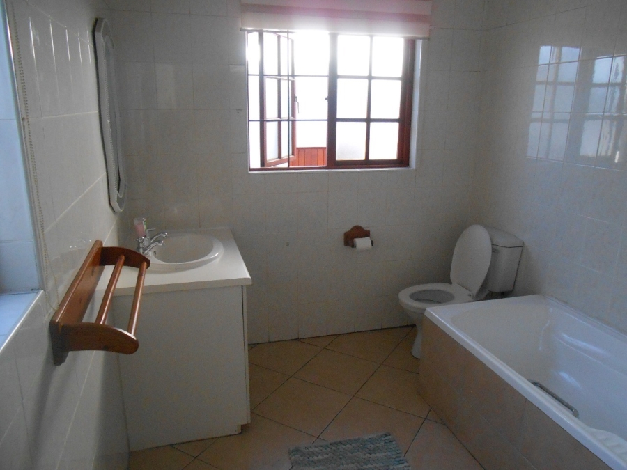 To Let 3 Bedroom Property for Rent in Lonehill Gauteng
