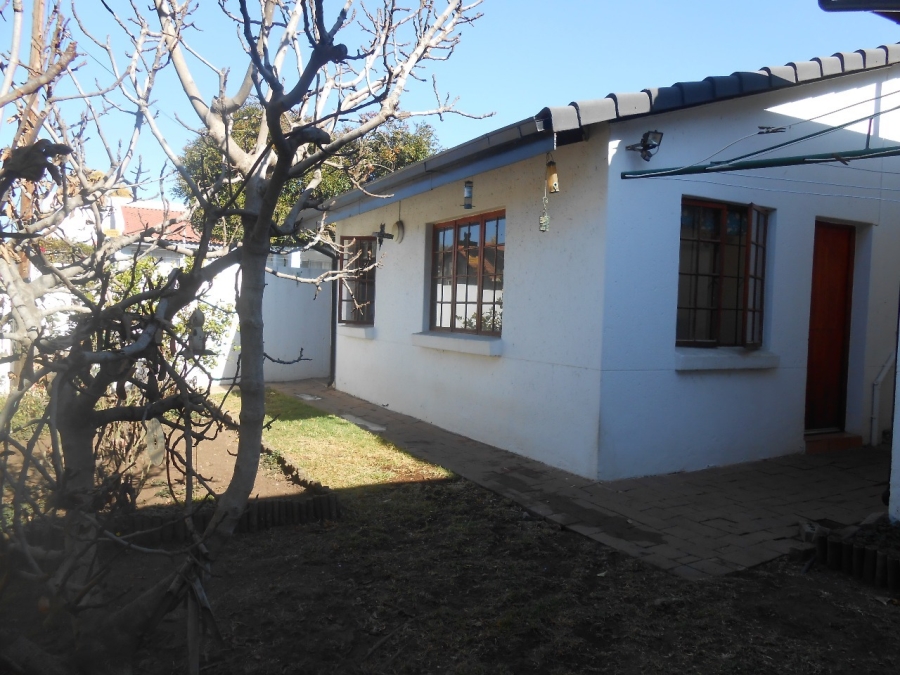 To Let 3 Bedroom Property for Rent in Lonehill Gauteng