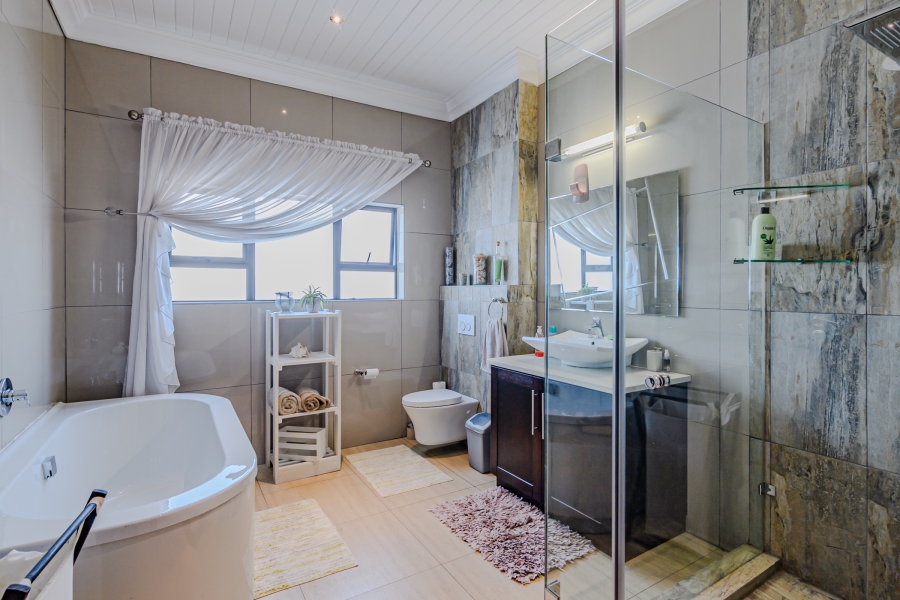 4 Bedroom Property for Sale in Sable Hills Gauteng