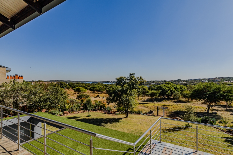 4 Bedroom Property for Sale in Sable Hills Gauteng