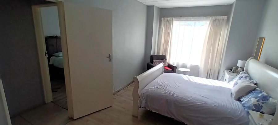 To Let 3 Bedroom Property for Rent in Die Hoewes Gauteng
