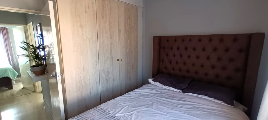 To Let 3 Bedroom Property for Rent in Die Hoewes Gauteng