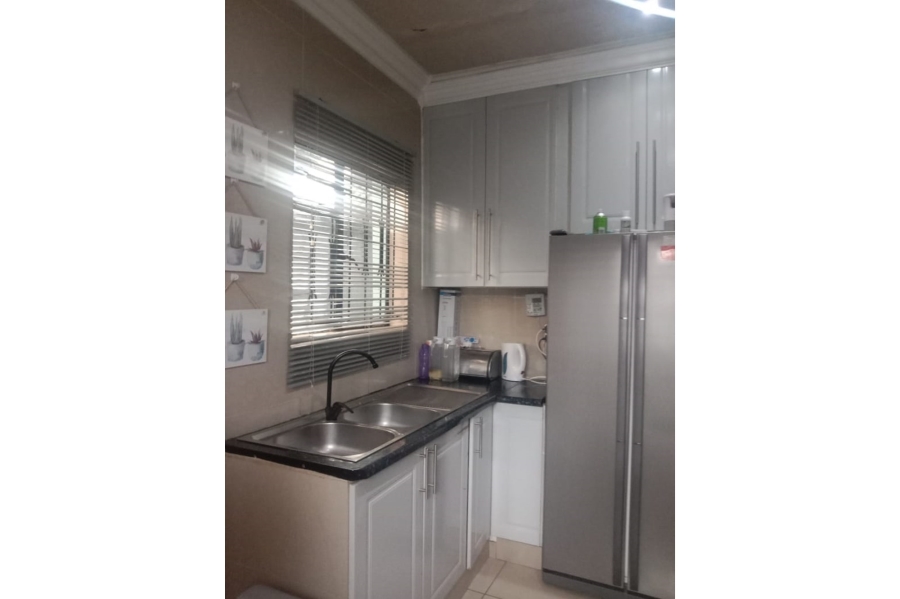 7 Bedroom Property for Sale in Tladi Gauteng